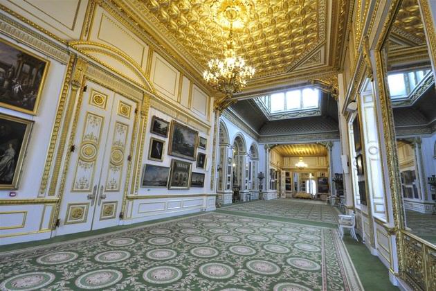 Lancaster House long gallery